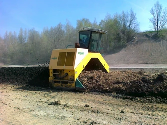 20042011043.jpg