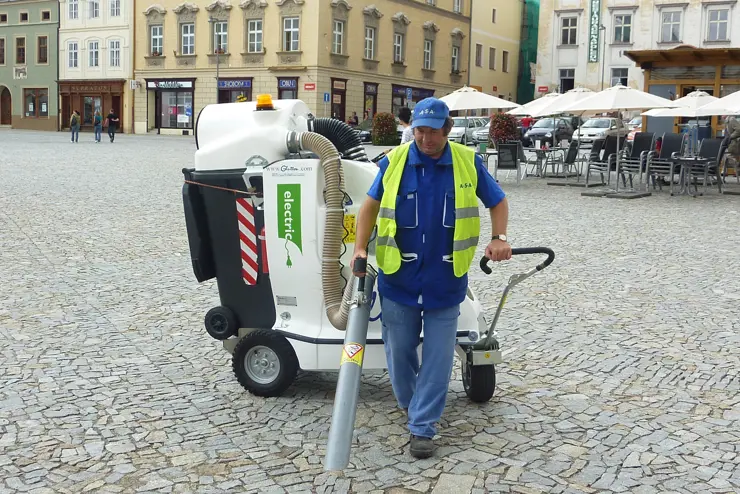 Streat cleaning in Znojmo (CZ)