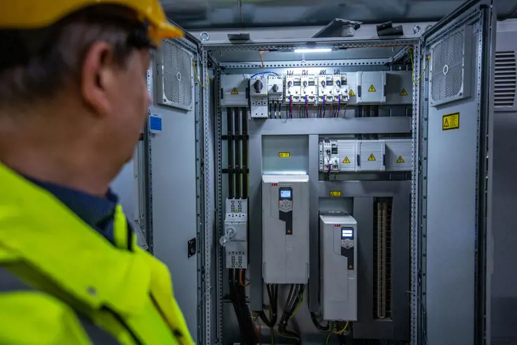 FCC Polska_hermetyzacja_szafa sterownicza wentylatorownia