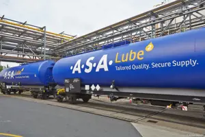 .A.S.A. Lube ist auf Schiene