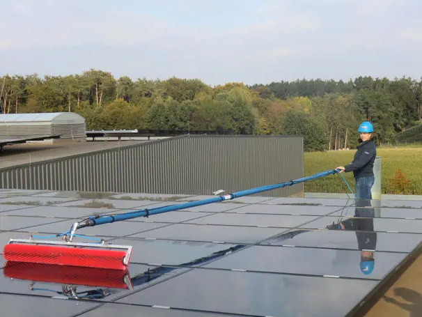 Photovoltaik-Reinigung - ist das wirklich nötig?