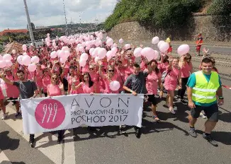 FCC v ČR již po 17. podpořila AVON Pochod
