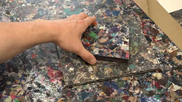 Old Clothes Become Building Materials