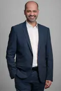 Hossein Kharazian