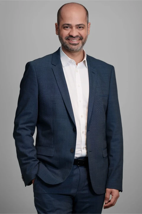 Hossein Kharazian