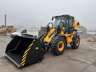 jcb 417 ht high lift (1)