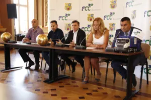 conferinta