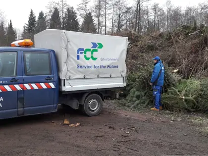 Začal svoz vánočních stromků v Českých Budějovicích